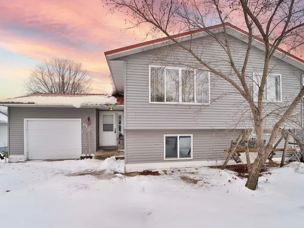612 3rd St S, Long Prairie, MN 56347