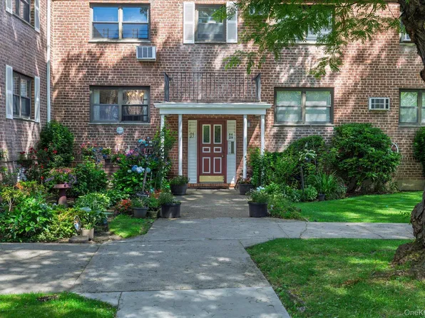 86-29 Shore Parkway #96, Howard Beach, NY 11414