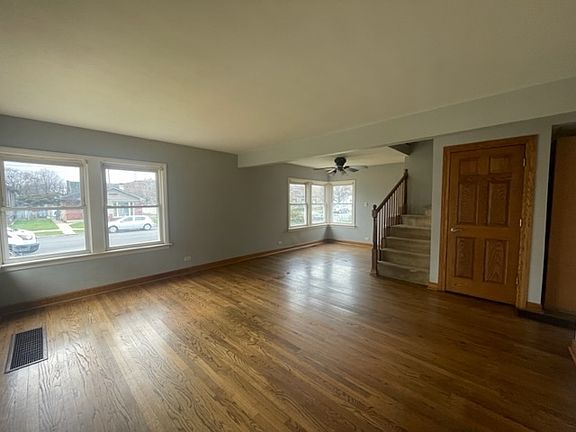 2nd image of 11117 S Trumbull Ave