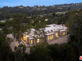 1016 N Hillcrest Rd, Beverly Hills, CA 90210