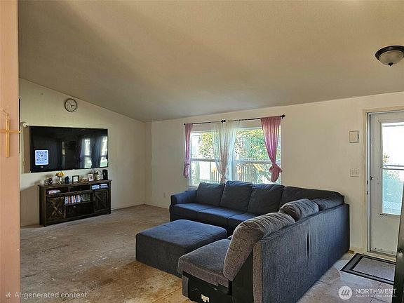 2nd image of 201 W Oakview Avenue #8