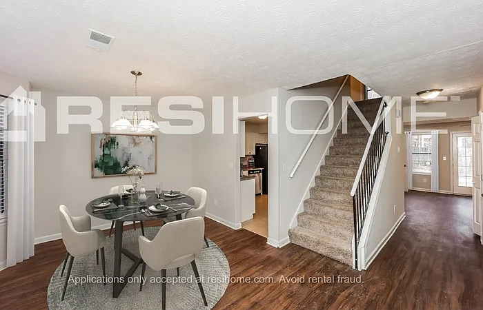 6554 River Glen Dr — Photo 4