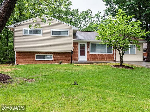 2nd image of 6402 Willowood Ln