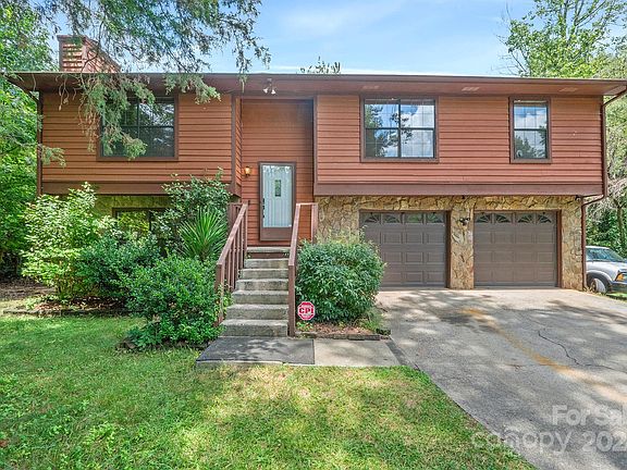 3rd image of 6005 Long Pine Dr