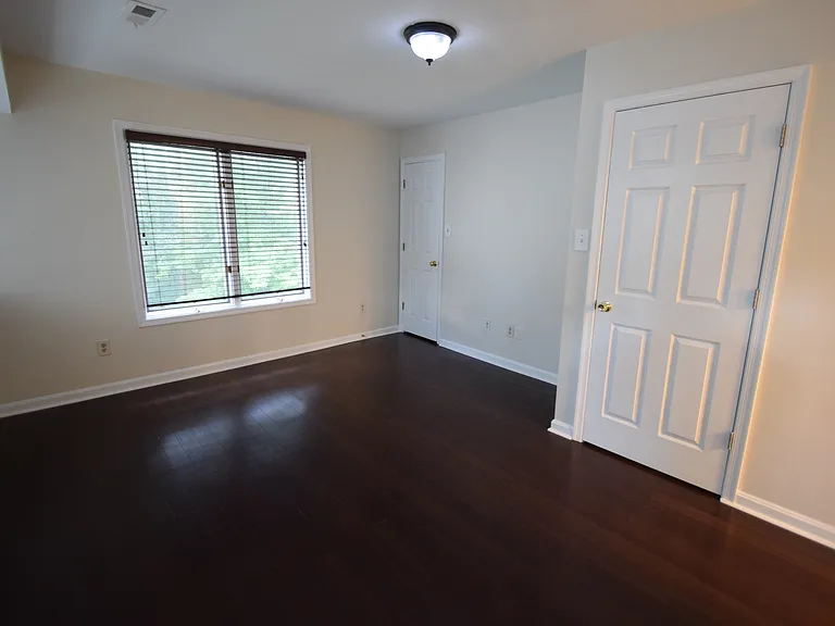 Bedroom 3 (in Level 2)