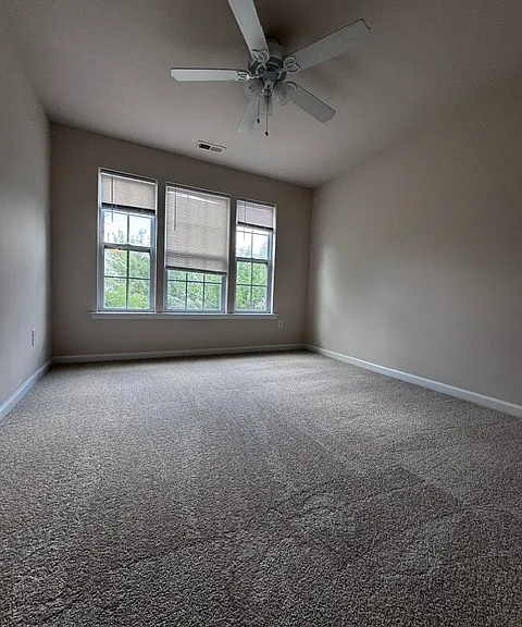 519 Perrault Dr — Photo 16