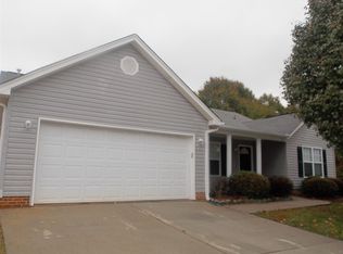 21 Fishing Run Ct, Taylors, SC 29687