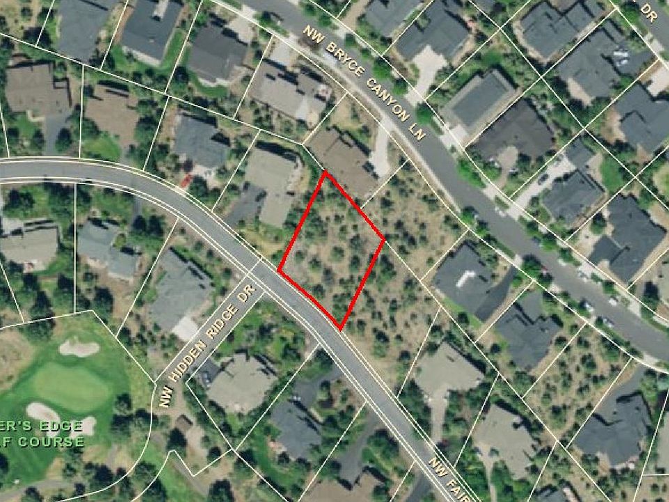 2nd image of 3213 NW Fairway Heights Dr