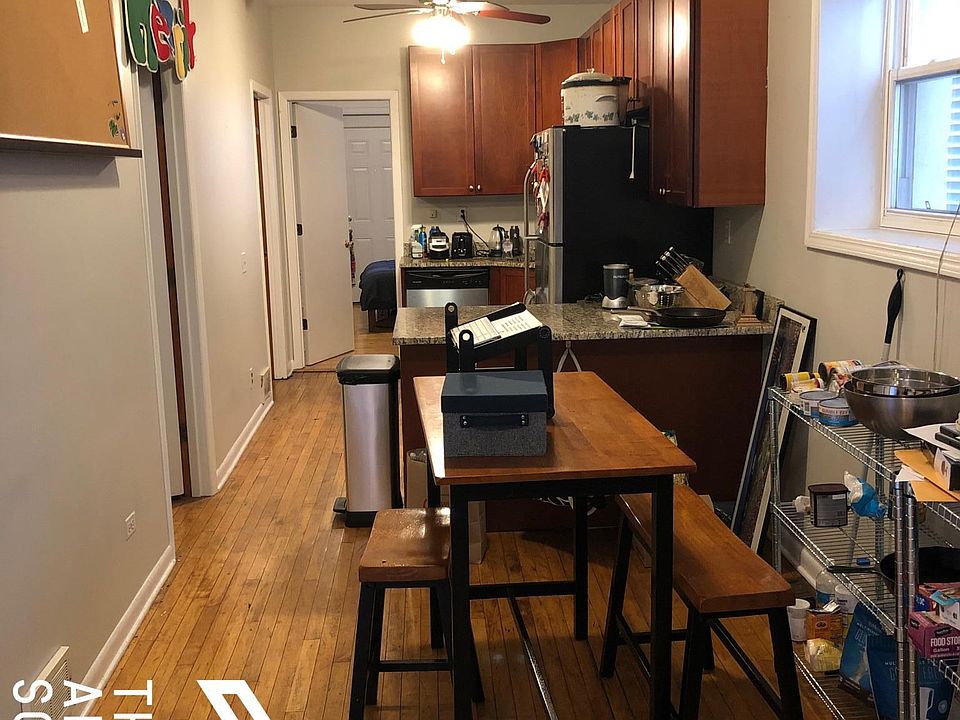 1st image of 3153 N Southport Ave Floor 1