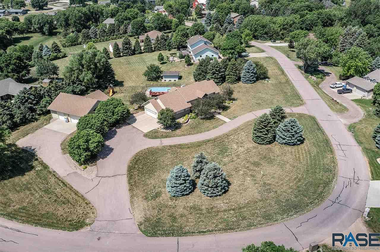 25741 Packard Ln, Renner, SD 57055 Zillow