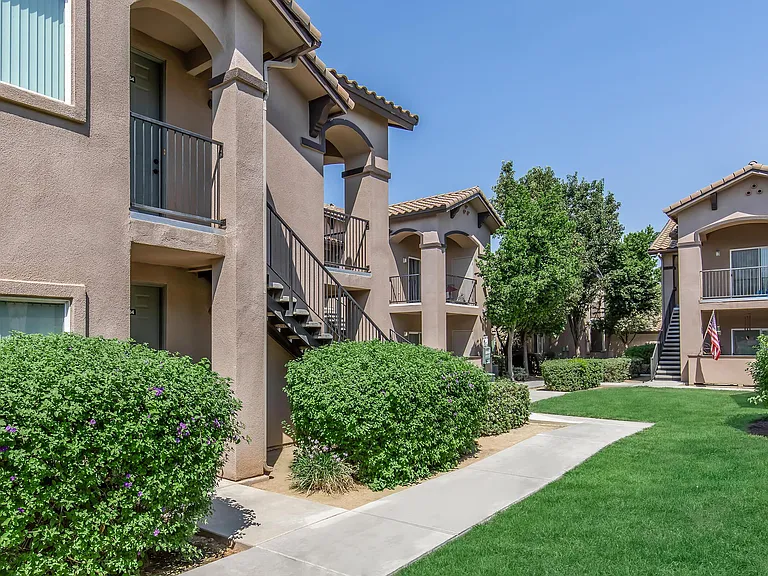 Palo Alto Place — Photo 15
