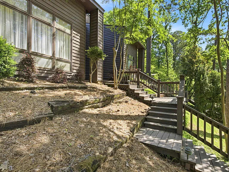 1540 Lakeside Dr #1540 — Photo 47