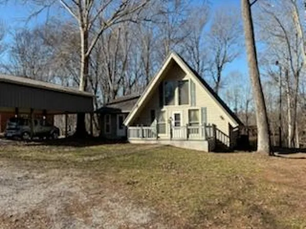 537 Greenwood Dr, Lafayette, TN 37083