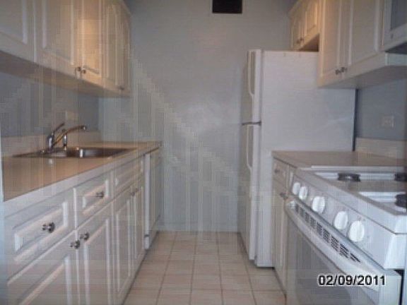 2nd image of 205 3rd Ave APT 15L