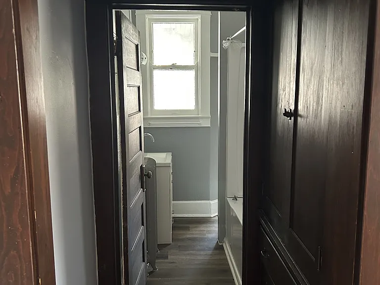 619 S 5th St — Photo 21