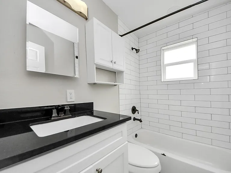 5441 Minden St #20 — Photo 13