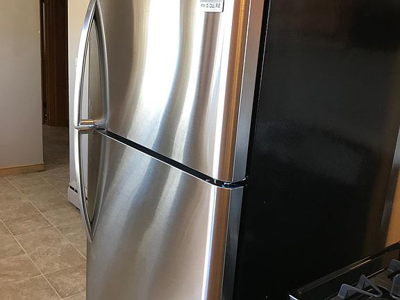 Updated Appliances to Stainless Steel.