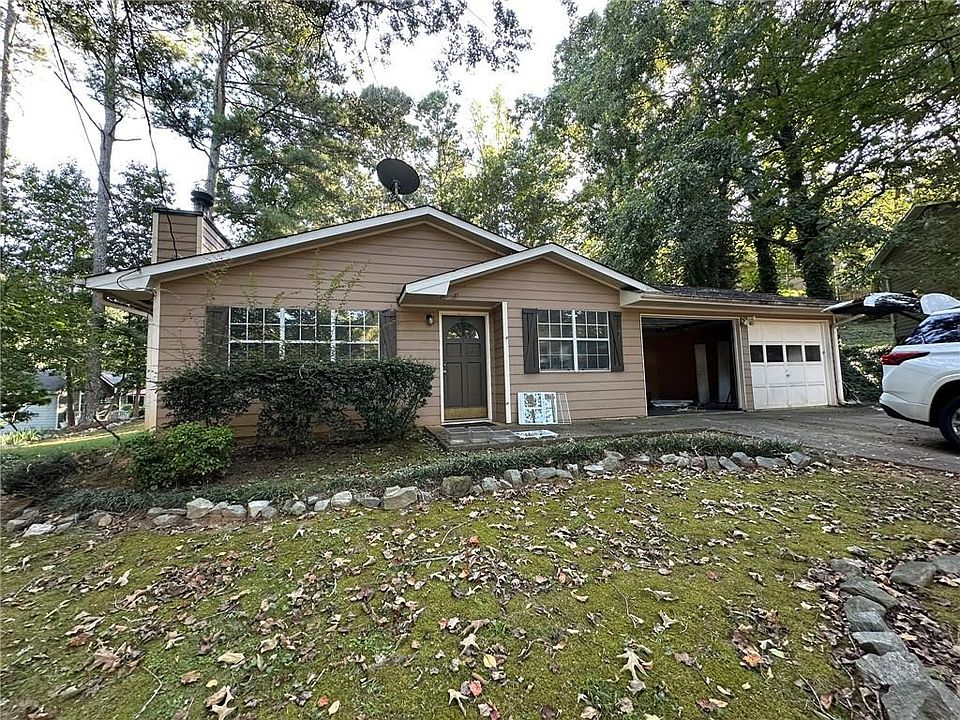 1st image of 1135 Riverside Trce