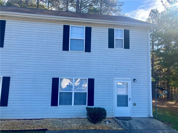 625 Baron Dr #B, Monroe, GA 30655