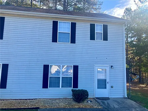 625 Baron Dr #B Photo 1