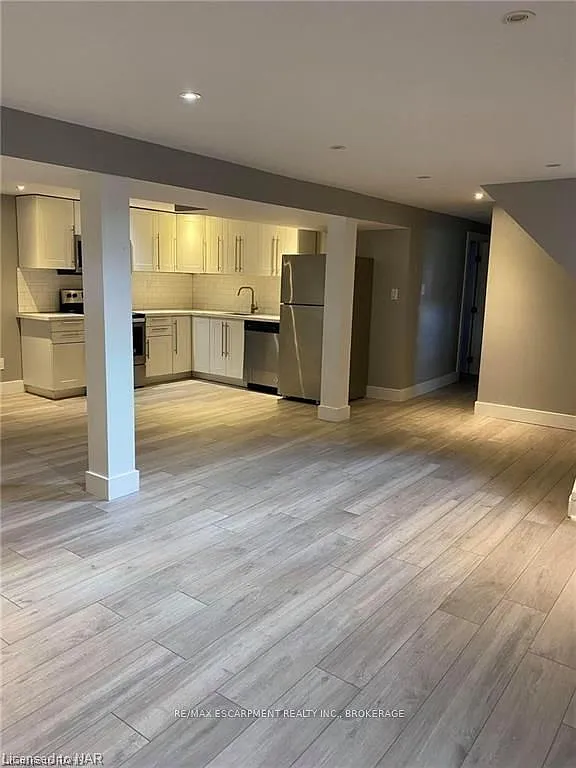 2 bed, $1,750 — Photo 3