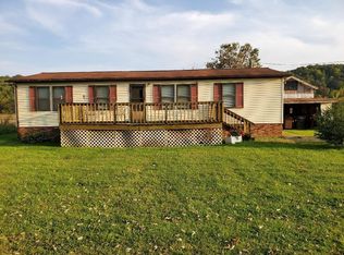 3878 Garman Rd, Salem, VA 24153