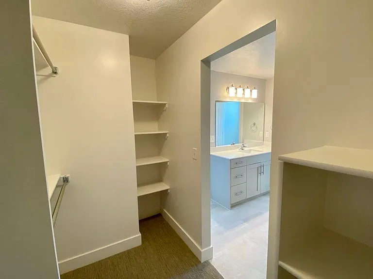 2664 S 2250 W #204 — Photo 11