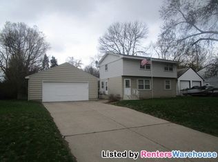 700 88th Ave NE, Blaine, MN 55434