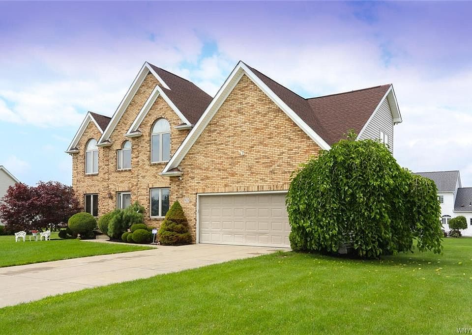 1st image of 8624 Meadow Creek Ct