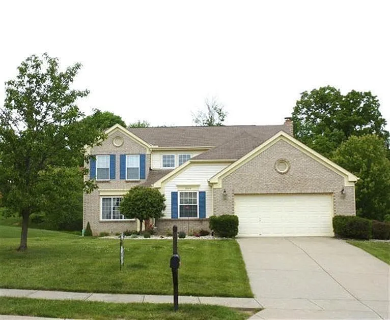 2046 Patriot Way photo 1