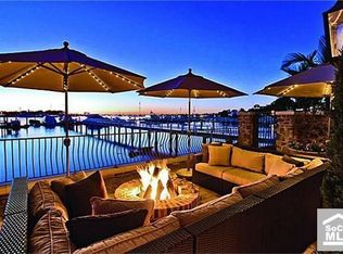 111 Bayside Pl, Corona Del Mar, CA 92625