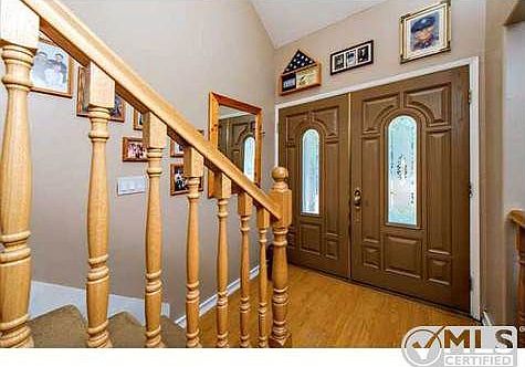 3rd image of 10148 Woodpark Dr