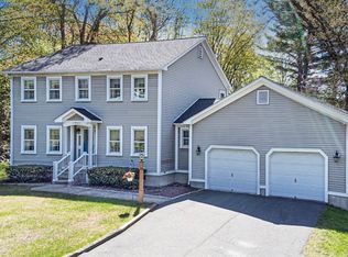 15 Evergreen Rd, Leeds, MA 01053