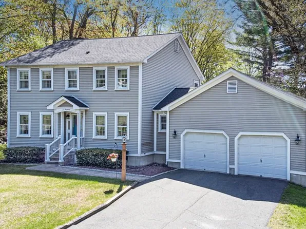 15 Evergreen Rd, Leeds, MA 01053