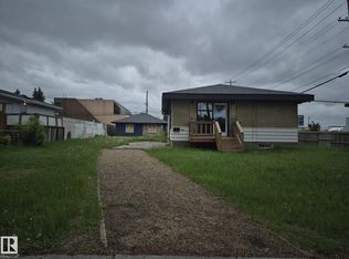 9859 67th Ave NW, Edmonton, AB T6E0P3
