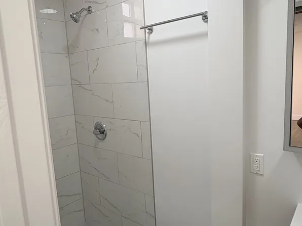 316 East 92nd Street image 7 of 9