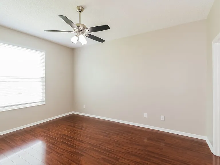 10324 Goldenbrook Way — Photo 8