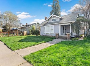 711 Palm St, Medford, OR