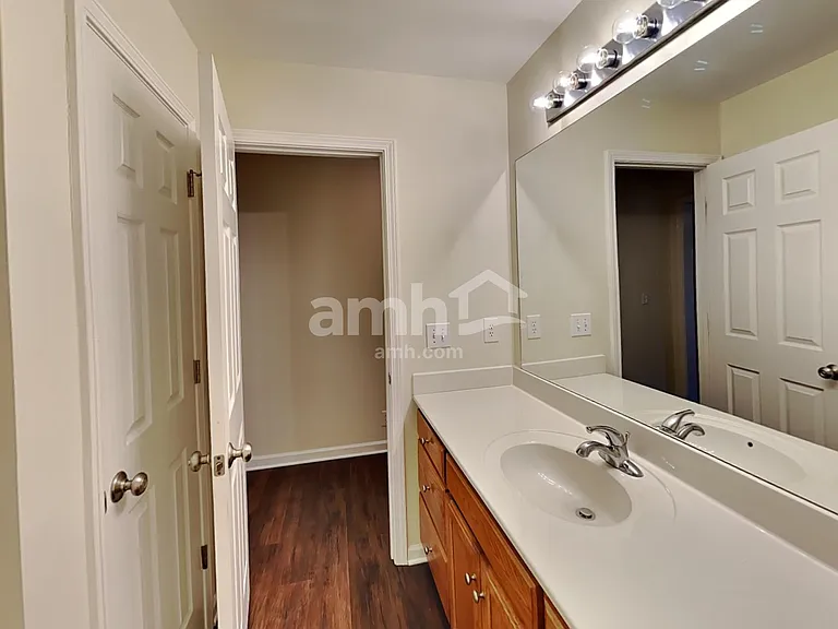 720 Haynes Dr — Photo 15