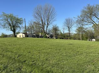 416 E Bledsoe St, Gallatin, TN 37066
