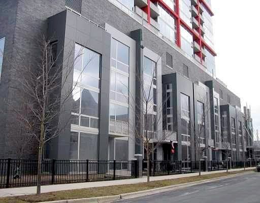 1st image of 1841 S Calumet Ave APT 1708