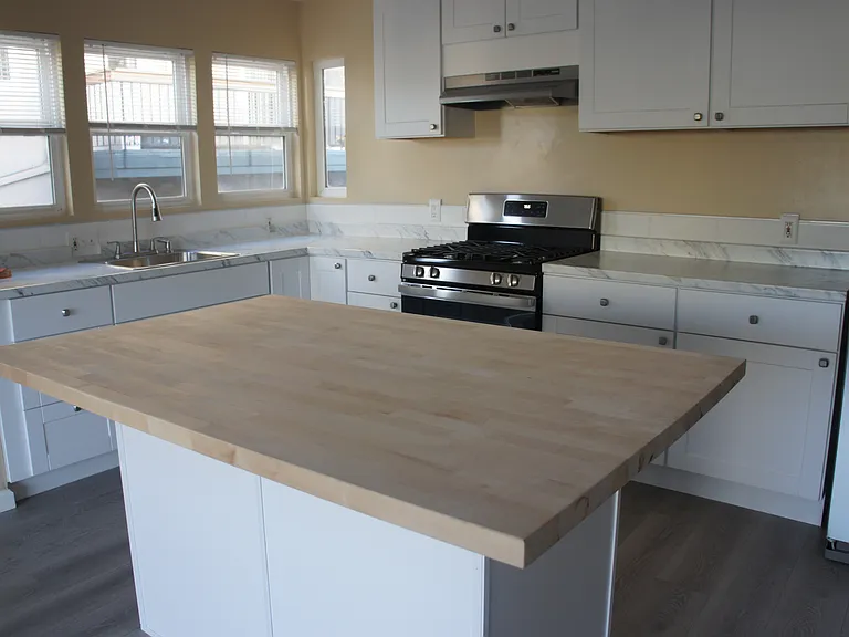 440 Canal St #1 — Photo 4