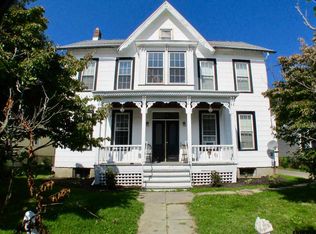 43 Collins Ave, Troy, NY 12180