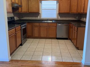 228 Port Ave #1, Elizabeth, NJ 07206