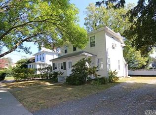 24 Highland Ter #1, Manhasset, NY 11030