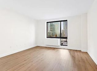 25-21 43rd Ave #805, Long Island City, NY