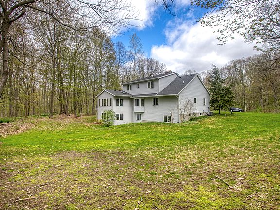 5th image of 5557 Pine Island Dr NE