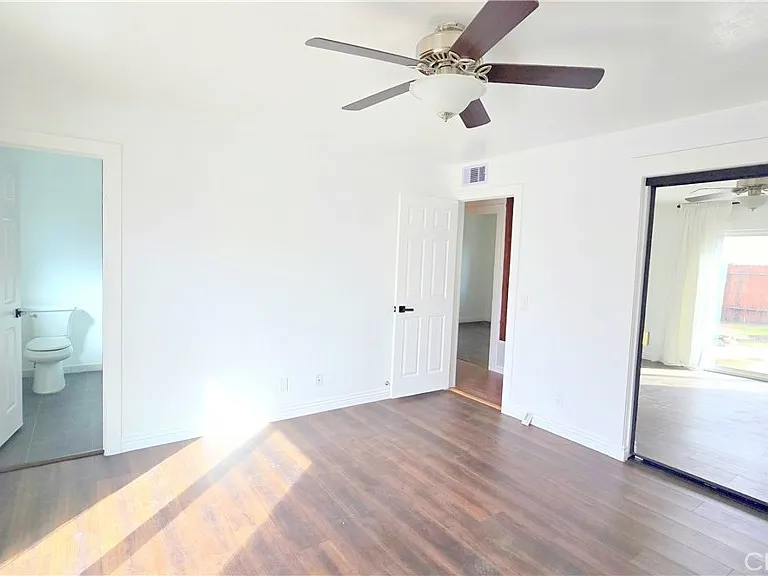 1368 N Balboa Ave — Photo 9