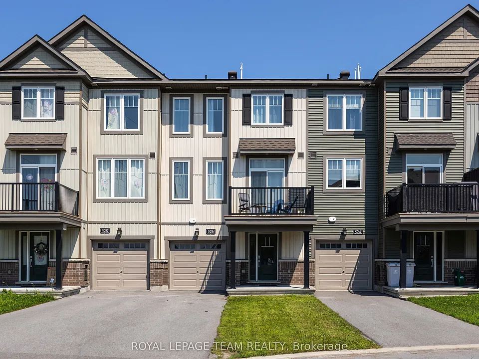 526 Clemency Cres