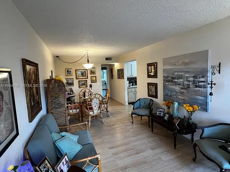 1551 SW 135th Ter #111G — Photo 3